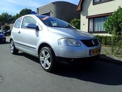 Grijs Gebruikt 2005 VW Fox Trendline Hatchback | € 999 (Eerlijke prijs)