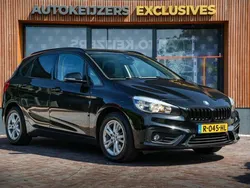 Zwart Gebruikt 2018 BMW 220 Executive Stationwagen | € 17.900 (Eerlijke prijs)