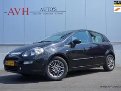 Hatchback Gebruikt 2012 Fiat Punto Evo Hatchback | € 2.750 (Iets duurder)