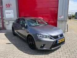 Grijs Gebruikt 2017 Lexus CT200h Sport Line Hatchback | € 16.900 (Eerlijke prijs)