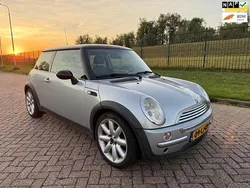 Grijs Gebruikt 2003 Mini Cooper Chili Hatchback | € 1.950 (Eerlijke prijs)