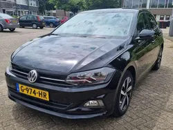 Zwart Gebruikt 2017 VW Polo Highline Hatchback | € 12.555 (Super prijs)