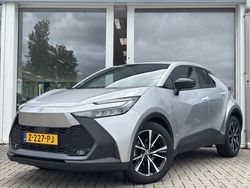Grijs Gebruikt 2024 Toyota C-HR SUV | € 33.299 (Duur)