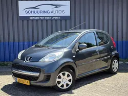 Grijs Gebruikt 2011 Peugeot 107 Hatchback | € 1.999 (Eerlijke prijs)