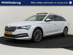 Wit, metallic lak Gebruikt 2022 Skoda Superb LAURIN & KLEMENT Stationwagen | € 34.925 (Duur)
