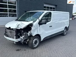 Wit Gebruikt 2023 Renault Trafic Komfort Van | € 6.250
