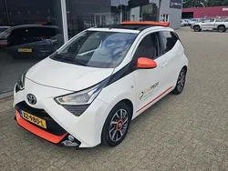 Wit Gebruikt 2019 Toyota Aygo Hatchback | € 12.495 (Duur)