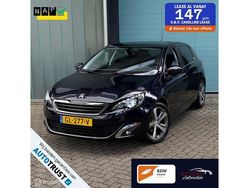 Blauw Gebruikt 2015 Peugeot 308 Allure Hatchback | € 8.250 (Eerlijke prijs)