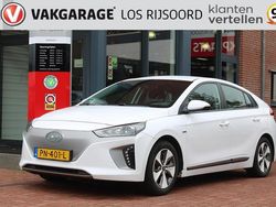 Wit Gebruikt 2017 Hyundai Ioniq Comfort Hatchback | € 11.045
