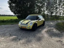 Geel Gebruikt 2003 Mini ONE Salt Hatchback | € 2.222 (Eerlijke prijs)