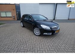 Zwart Gebruikt 2011 Opel Insignia Cosmo Stationwagen | € 6.450 (Eerlijke prijs)