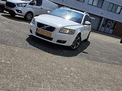 Wit Gebruikt 2011 Volvo V50 R-Design Stationwagen | € 3.900 (Eerlijke prijs)
