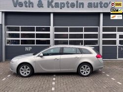 Beige Gebruikt 2010 Opel Insignia Edition Stationwagen | € 3.750 (Eerlijke prijs)