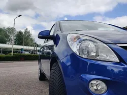 Blauw Gebruikt 2010 Hyundai i20 Classic Sedan | € 3.999 (Eerlijke prijs)