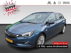 Blauw Gebruikt 2016 Opel Astra Innovation Hatchback | € 10.930 (Eerlijke prijs)