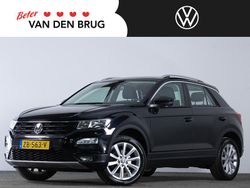 Zwart Gebruikt 2019 VW T-Roc Style SUV | € 17.895 (Eerlijke prijs)