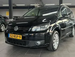 Zwart Gebruikt 2011 VW Touran Highline MPV | € 6.450 (Eerlijke prijs)