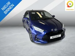 Blauw Gebruikt 2020 Toyota Yaris Hybrid Hatchback | € 19.450 (Eerlijke prijs)