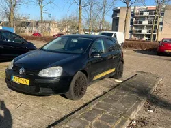Zwart Gebruikt 2004 VW Golf IV Trendline Hatchback | € 1.400 (Eerlijke prijs)
