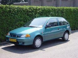 Groen Gebruikt 1997 Suzuki Swift GLS Hatchback | € 3.250