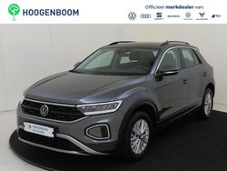 Grijs Gebruikt 2023 VW T-Roc Life SUV | € 24.450 (Goede deal)