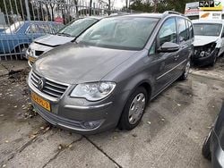 Grijs Gebruikt 2010 VW Touran Highline MPV | € 2.750 (Goede deal)
