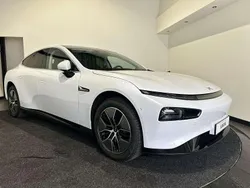 Wit Nieuw 2025 XPENG P7 RWD Long Range Sedan | € 46.950