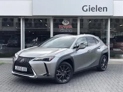 Zilver Gebruikt 2023 Lexus UX 250h Executive Line SUV | € 40.900 (Eerlijke prijs)