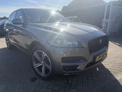 Grijs, metallic lak Gebruikt 2016 Jaguar F-Pace Portfolio SUV | € 10.900