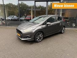 Grijs Gebruikt 2016 Ford Fiesta ST Hatchback | € 8.900 (Iets duurder)