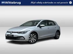 Zilver Gebruikt 2021 VW Golf VIII Style Hatchback | € 24.950 (Goede deal)