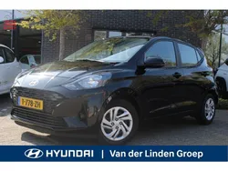 Zwart Gebruikt 2023 Hyundai i10 Comfort Hatchback | € 16.450 (Eerlijke prijs)