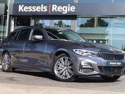 Grijs Gebruikt 2022 BMW 330e M Sport Stationwagen | € 39.950 (Eerlijke prijs)
