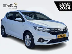Blanc glacier 369 Gebruikt 2023 Dacia Sandero Expression Hatchback | € 15.995 (Goede deal)