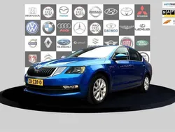 Blauw Gebruikt 2019 Skoda Octavia Business Line Hatchback | € 11.941 (Super prijs)