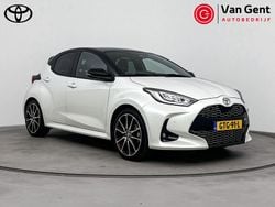 Wit Gebruikt 2024 Toyota Yaris Hybrid Sport Hatchback | € 30.999 (Eerlijke prijs)