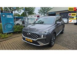 Grijs Gebruikt 2022 Hyundai Santa Fe Premium SUV | € 39.450 (Eerlijke prijs)
