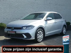 Grijs Gebruikt 2024 VW Polo Life Hatchback | € 24.900 (Goede deal)