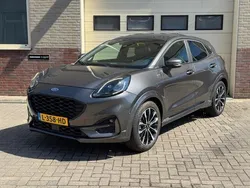 Grijs, metallic lak Gebruikt 2021 Ford Puma ST-Line X SUV | € 18.950 (Eerlijke prijs)