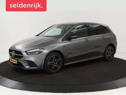 Grijs Gebruikt 2020 Mercedes B250e AMG MPV | € 25.900 (Goede deal)
