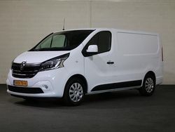 Wit Gebruikt 2021 Renault Trafic Van | € 25.950