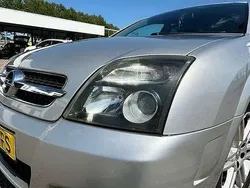Gebruikt 2004 Opel Vectra GTS Sedan | € 2.950 (Eerlijke prijs)
