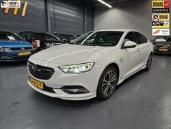 Wit Gebruikt 2019 Opel Insignia Business Hatchback | € 15.995 (Eerlijke prijs)