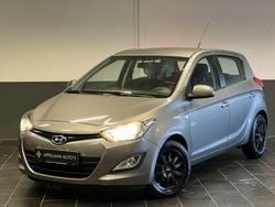 Grijs Gebruikt 2014 Hyundai i20 Edition Hatchback | € 6.999 (Eerlijke prijs)