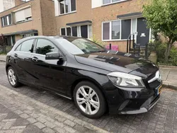 Zwart Gebruikt 2016 Mercedes A180 Ambition Stationwagen | € 12.999 (Goede deal)