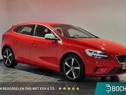 612 passion red solid Gebruikt 2018 Volvo V40 Business Edition Stationwagen | € 17.245 (Eerlijke prijs)