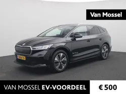 Zwart, metallic lak Gebruikt 2023 Skoda Enyaq iV SUV | € 42.900 (Duur)