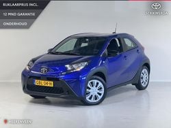Blauw Gebruikt 2024 Toyota Aygo Play Hatchback | € 16.995 (Eerlijke prijs)