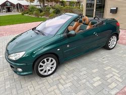 Groen Gebruikt 2002 Peugeot 206 CC Roland Garros Cabriolet | € 4.450