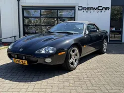 Zwart Gebruikt 2001 Jaguar XKR Cabriolet | € 18.800 (Goede deal)